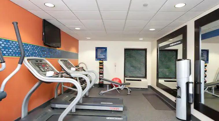Hampton Inn Janesville Eksteriør bilde
